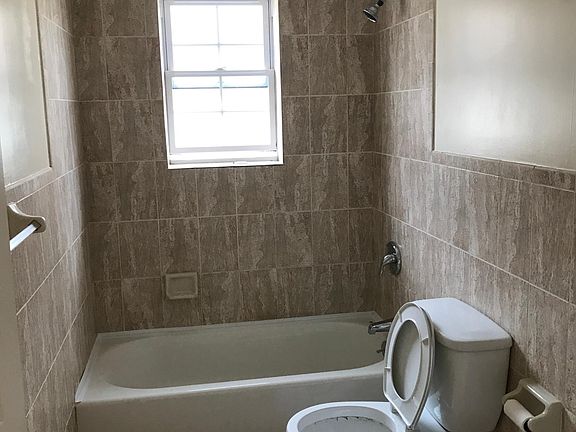 4th image of 251 Union Ave