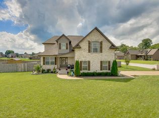 1401 Wade Hampton Ct, Lebanon, TN 37087
