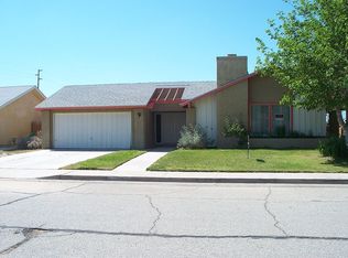 237 Larkspur St, Ridgecrest, CA 93555