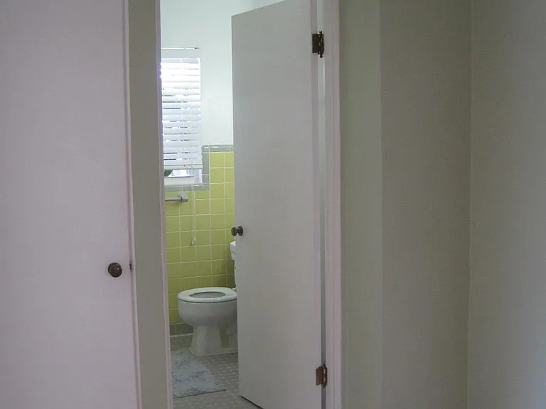 Stetson St — Photo 33