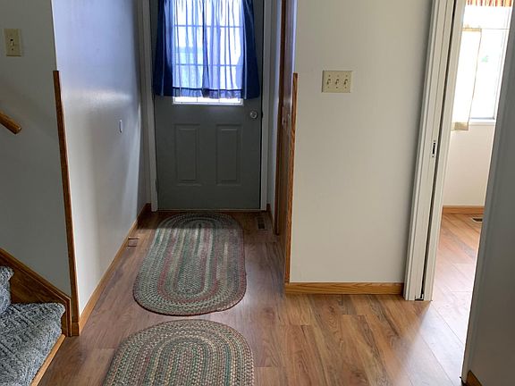 5th image of 25 Partridge Dr