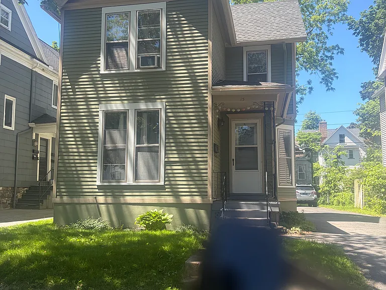 15 Sumner Park #3 — Photo 1