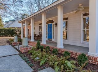 8237 Windersgate Dr, Olive Branch, MS 38654