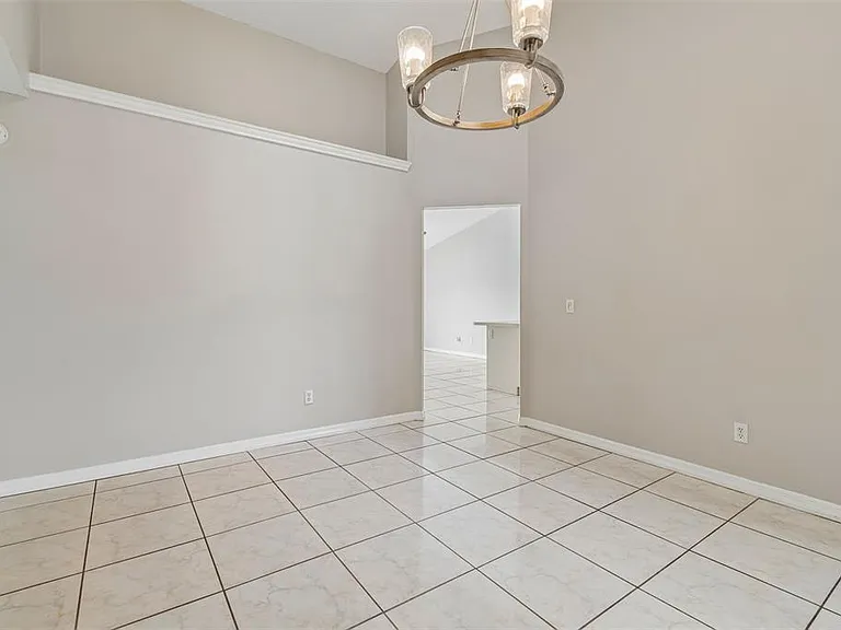 10105 Sea Spray Pl — Photo 12
