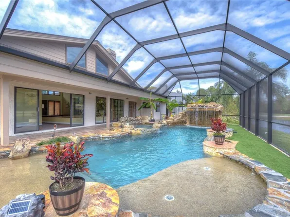 4504 Bloomsbury Ct, Tampa, FL 33624