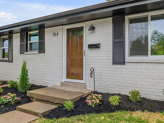 5th image of 564 Plainview Rd