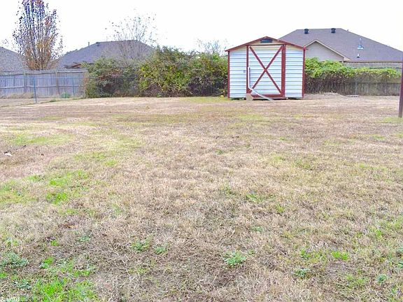 5th image of 25 Preston Ln