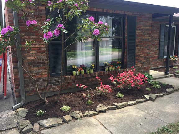 2nd image of 616 Elk Lake Dr