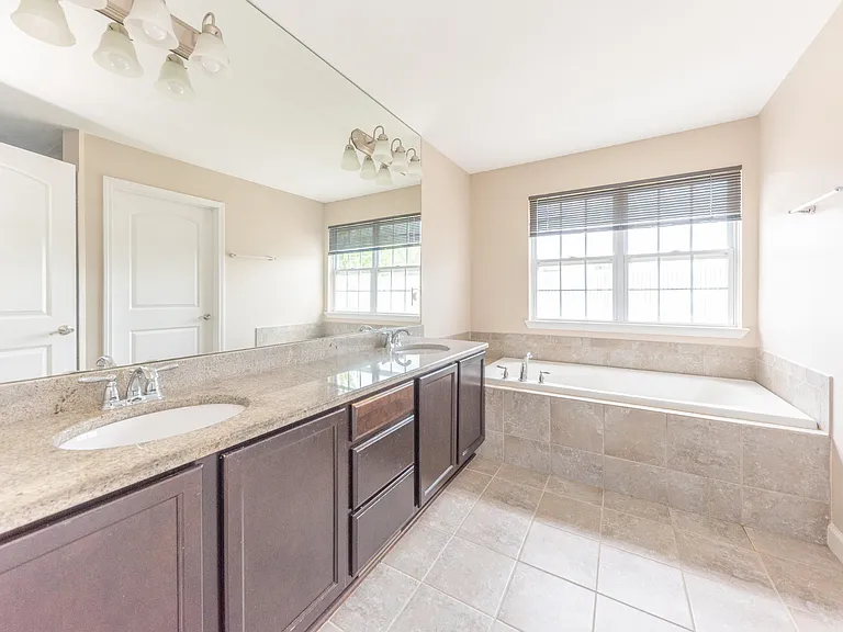 51344 E Bourne Ter — Photo 15