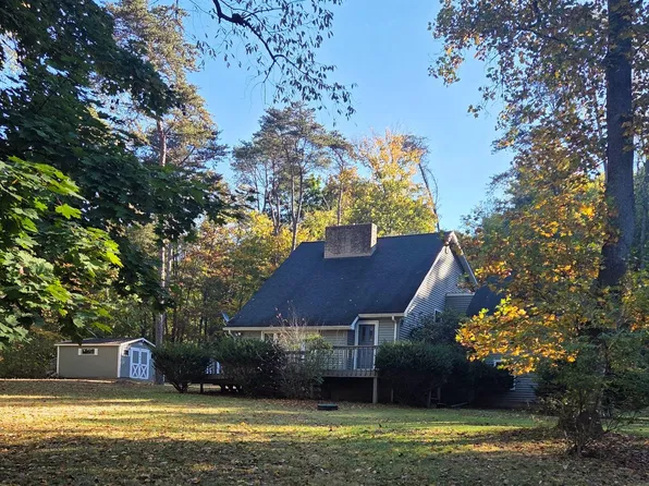174 Libeck Rd, Northumberland, PA 17857