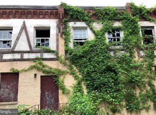 218 Woodrow St, Chester, PA 19013