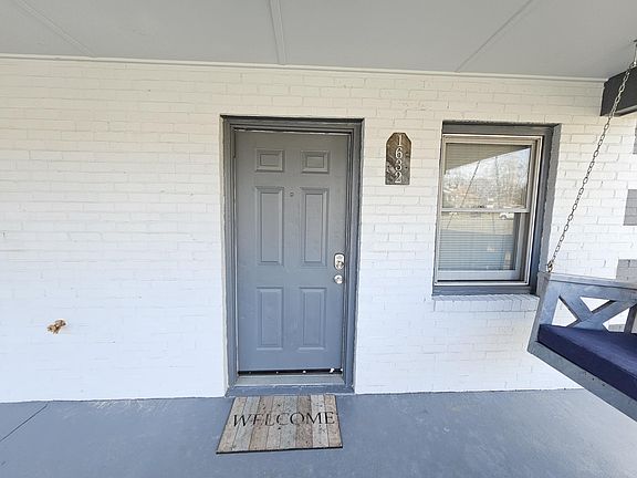 5th image of 1622 Roanoke Ave SW
