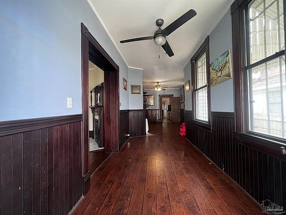 3rd image of 211 W Belmont St