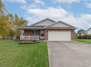 2325 Apache Dr, Sidney, OH 45365