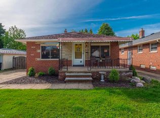 3465 Carrmunn Ave, Cleveland, OH 44111
