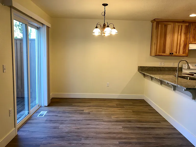 17135 Beers Ave — Photo 8