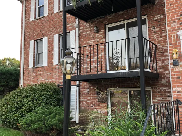 362 Neponset St APT H, Canton, MA 02021