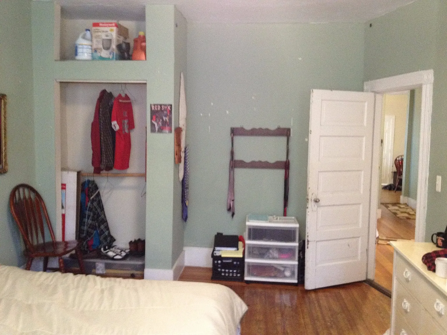 4 bed, $5,200 — Photo 3