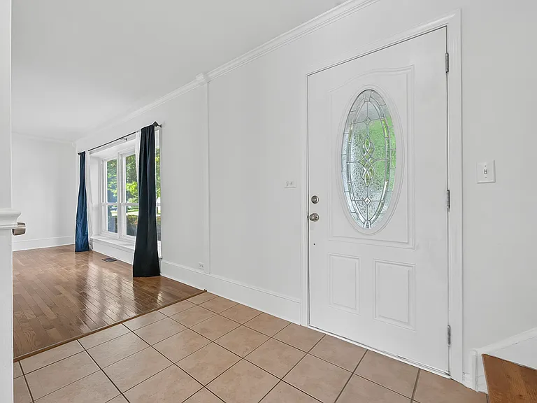 2158 Countryside Cir — Photo 7
