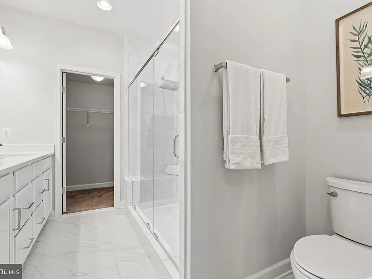 617 Leigh Way — Photo 36