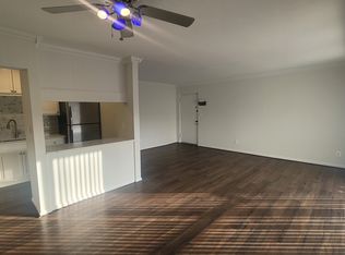 207 Erin Way APT 301, Reisterstown, MD 21136