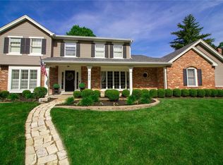 14706 Timberbluff Dr, Chesterfield, MO