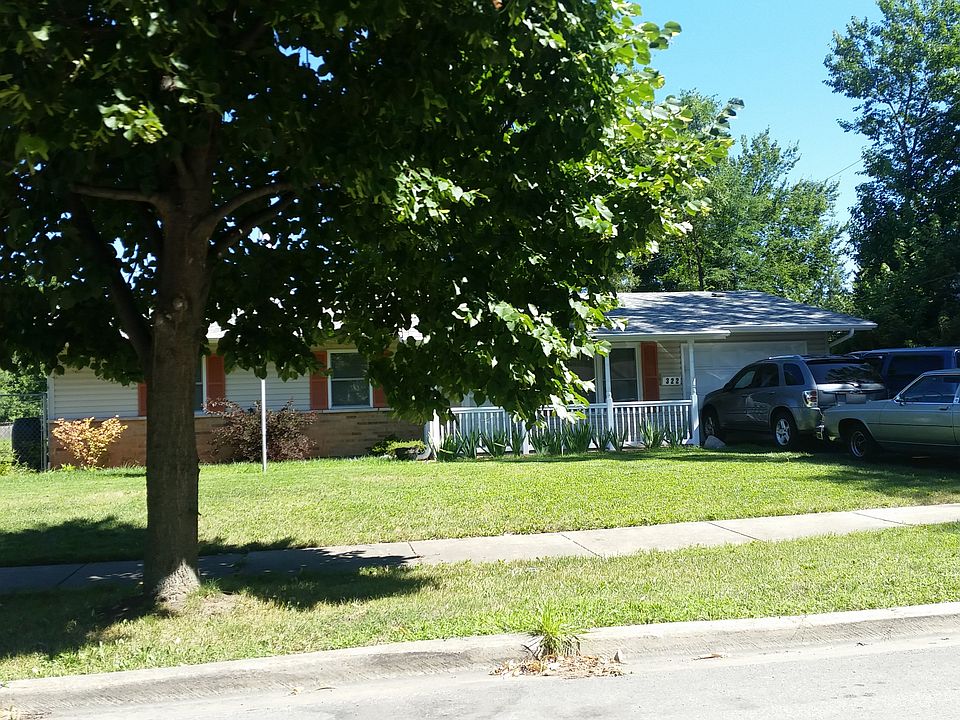 1st image of 322 Stratford Cir