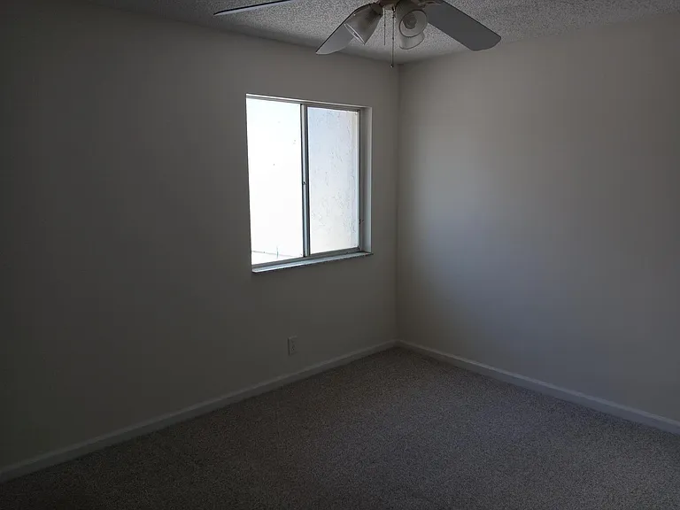 23157 Fountain View Dr #E — Photo 18