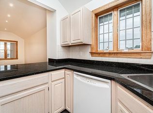 19-31 77th St #3T, East Elmhurst, NY 11370