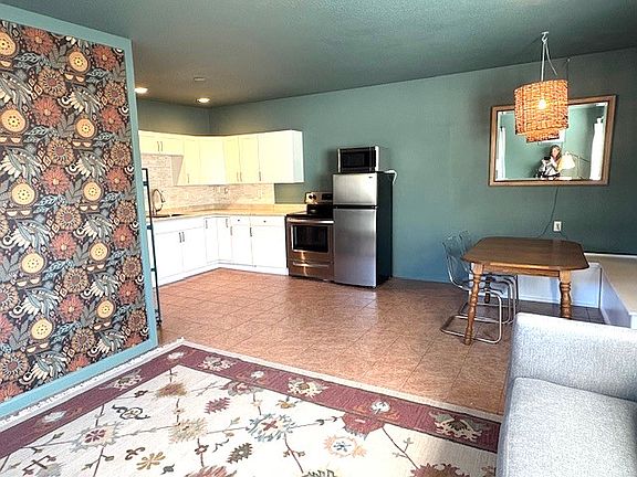 2nd image of 14729 Espola Rd