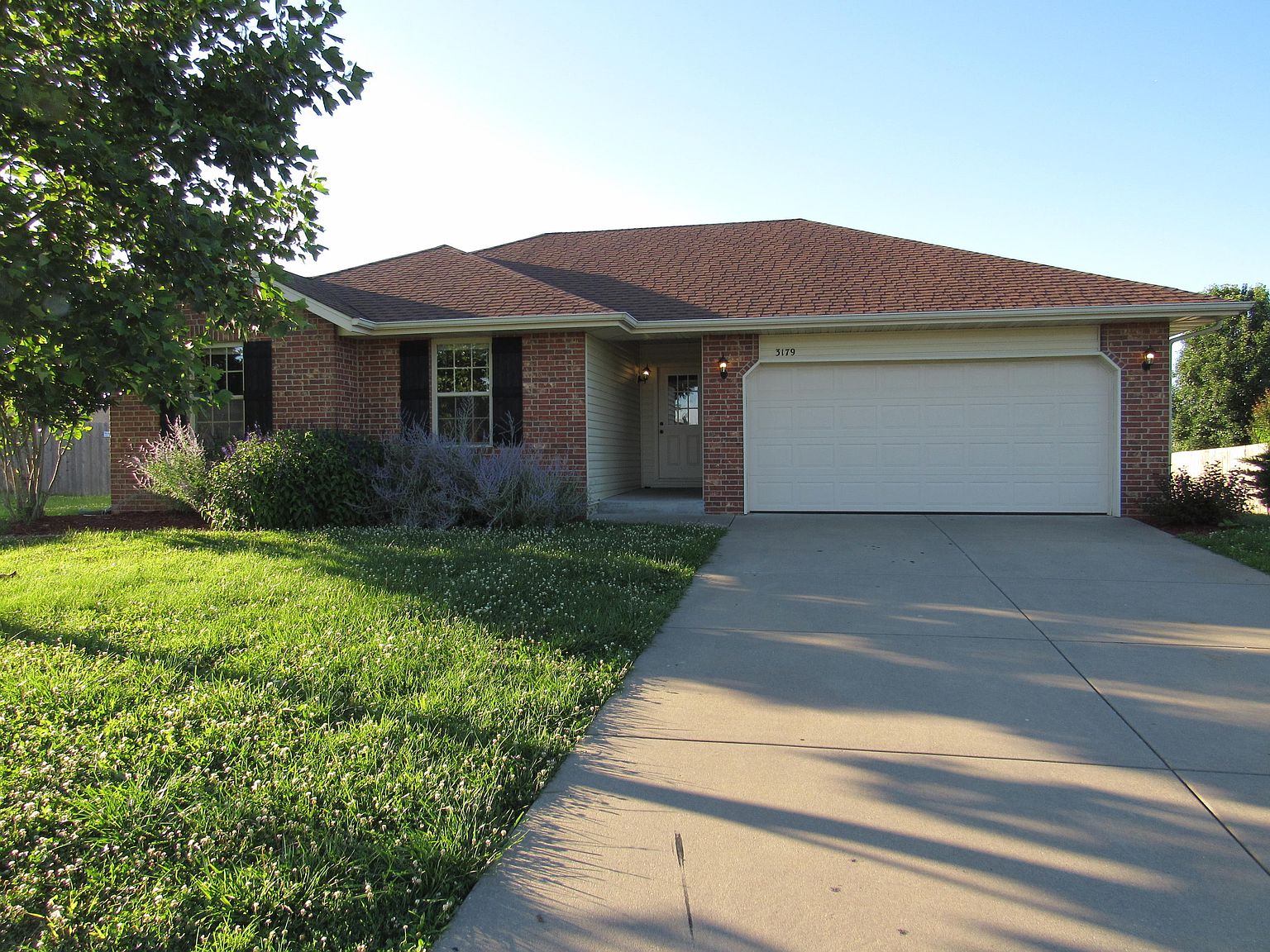 3179 E Jamestown St, Republic, MO 65738 Zillow