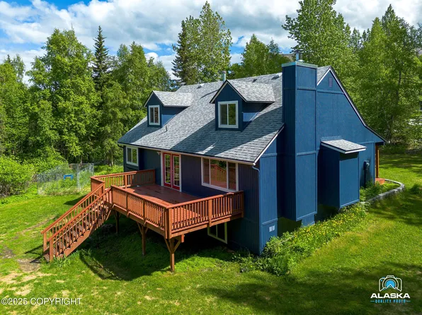 18864 Mountain Rd, Chugiak, AK 99567