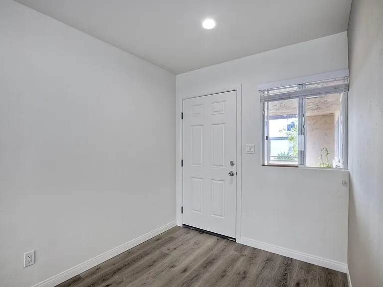2903 Upshur St #1/2 — Photo 5
