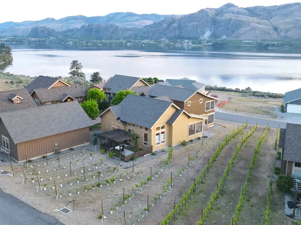 130 Village Way, Oroville, WA 98844