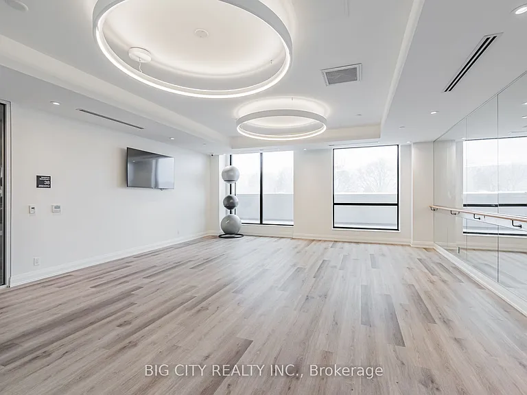 36 Brentcliffe Rd #201 — Photo 35