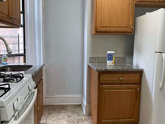 5th image of 3246 Kingsbridge Ave APT 52