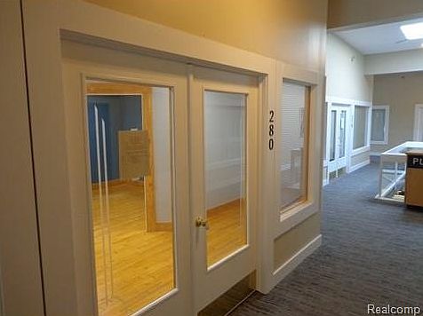 3rd image of 204 W Grand River Ave #28090
