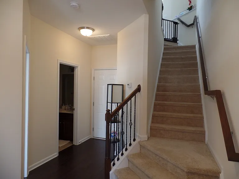 4115 Prospect St — Photo 6