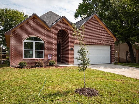 2nd image of 5727 Glenhurst Dr
