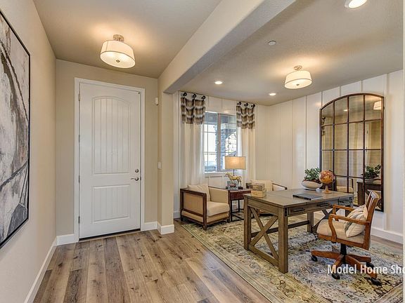 2nd image of 5089 Creekhollow Way