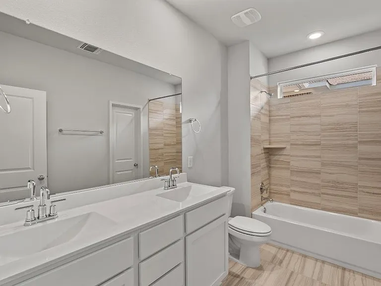605 W South St #142 — Photo 13