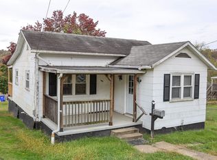 8264 Powell Ave, Stonewood, WV 26301