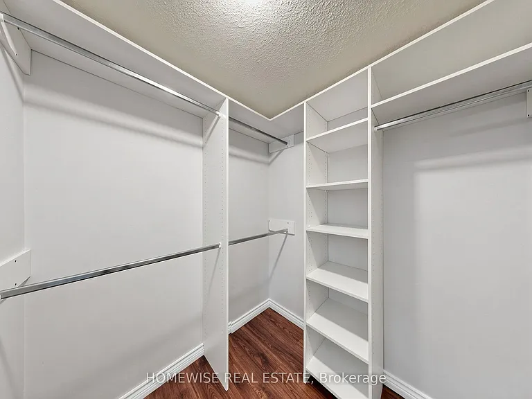 11 Briarcliffe Cres — Photo 25