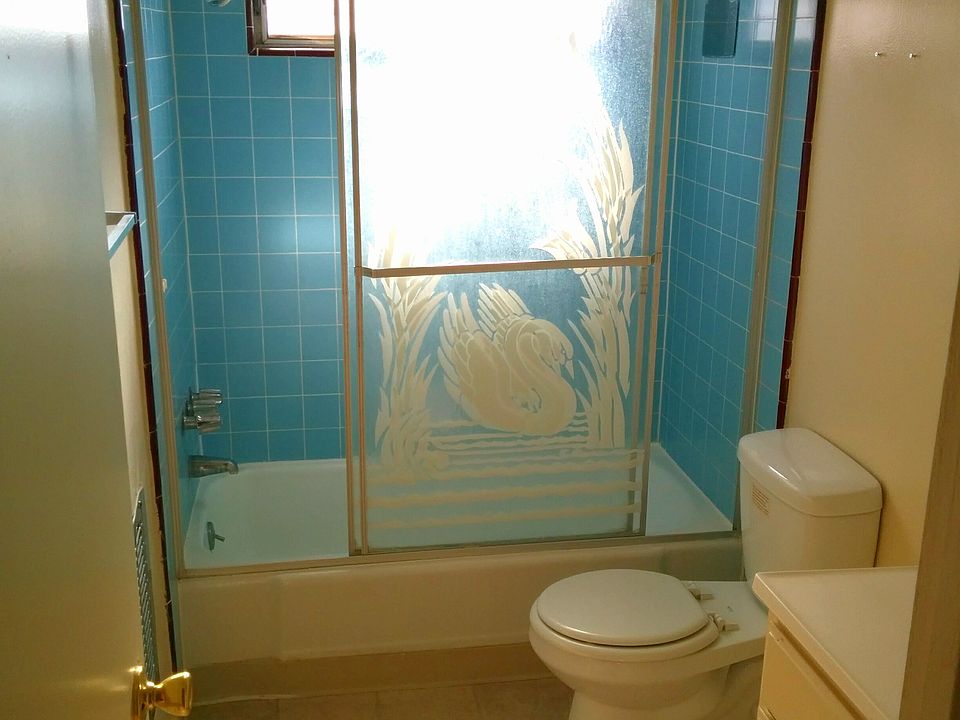 2nd image of 1733 Garfield Pl APT 14