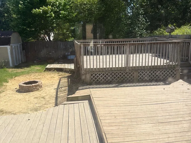 409 McArthur Dr — Photo 10