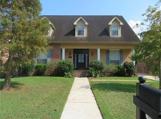 190 Dunleith Dr, Destrehan, LA 70047