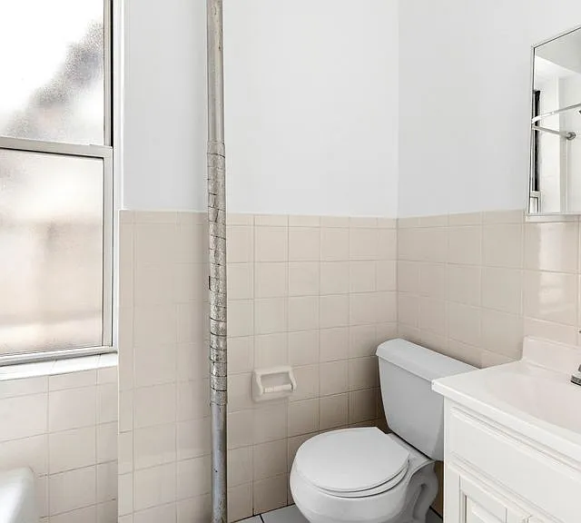 515 W 111th St #2-A — Photo 7