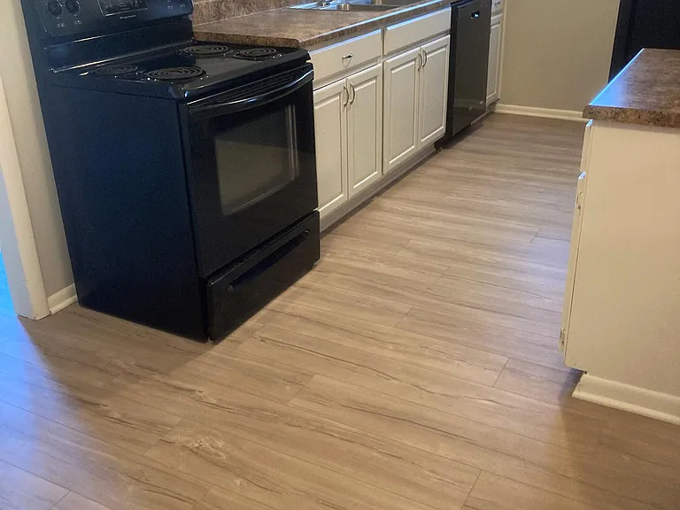 5391 Denwood Ave — Photo 19