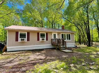 122 Hunter Ln, Albrightsville, PA 18210
