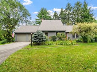 26 Searle St, Georgetown, MA 01833
